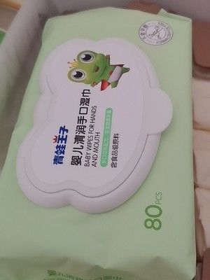 কার্টুন স্টাইল অর্গানিক সেনসিটিভ স্কিন বেবি ওয়েট ওয়াইপস কাস্টম প্যাকড 1 থেকে 100 পিসি